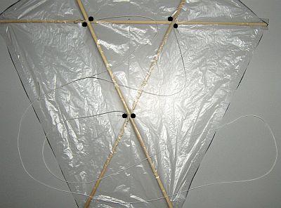How to make a barn door kite - bridle knots