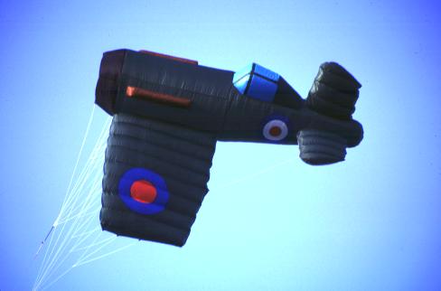 british_fighter_2.jpg (13799 byte)