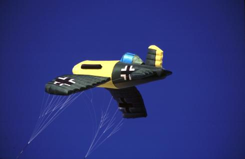 german_fighter_-_5.jpg (9770 byte)